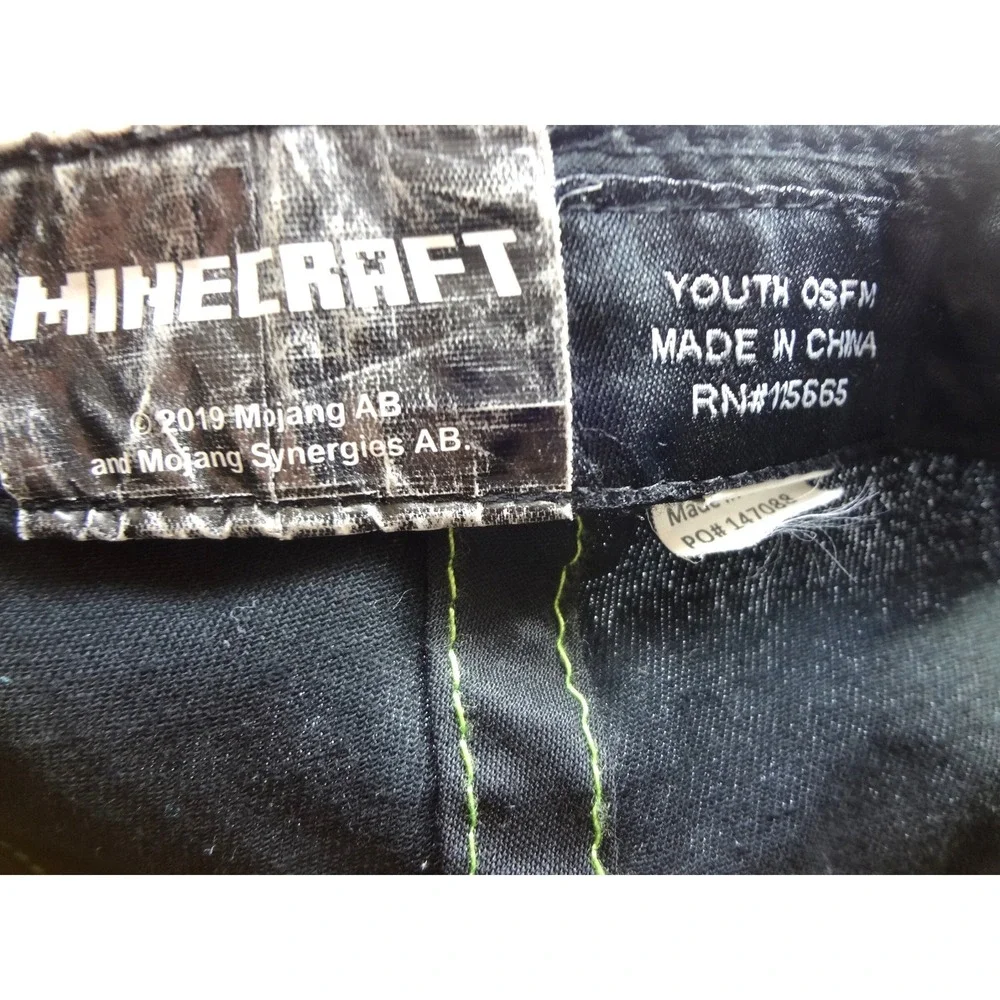 Minecraft Creeper Snapback Hat Youth OSFM Green Black Video Game‎ Cap